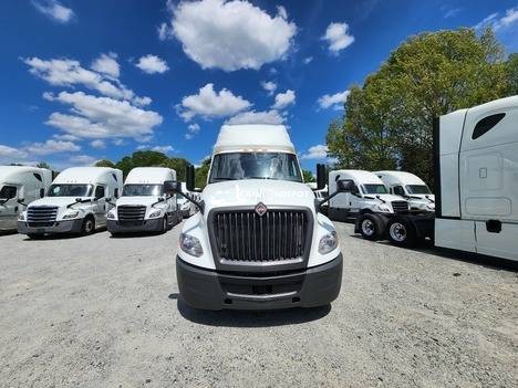 Truck Thumbnail 8