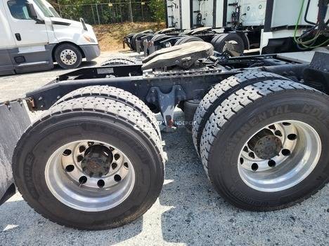 Truck Thumbnail 14