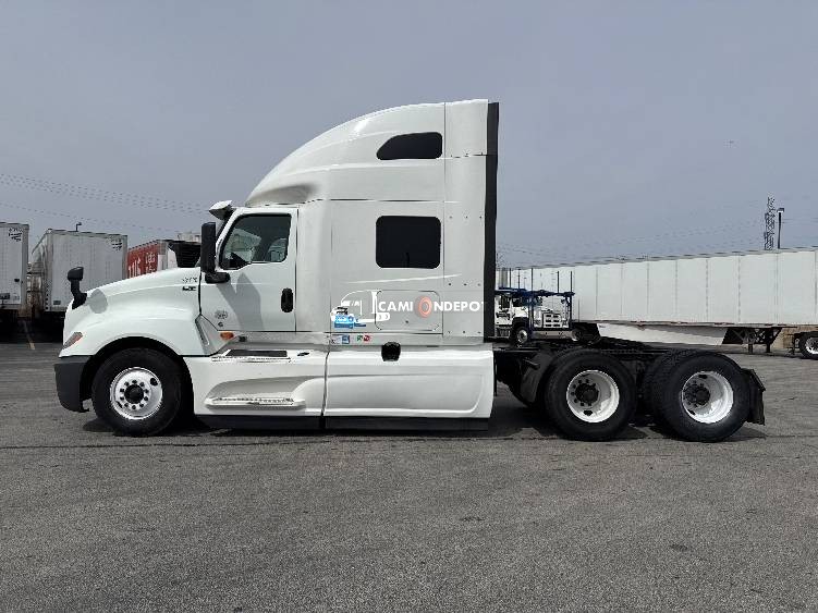 Truck Thumbnail 4