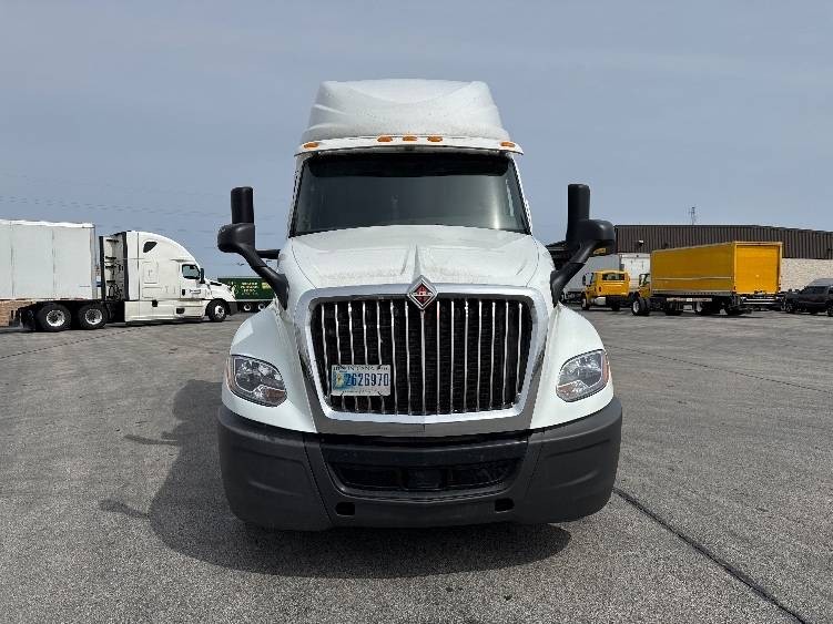 Truck Thumbnail 2