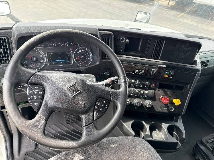 Truck Thumbnail 8