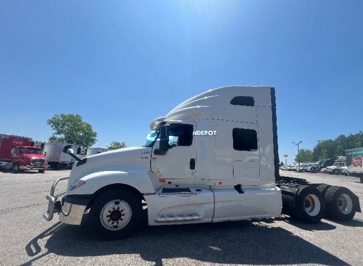 Truck Thumbnail 4