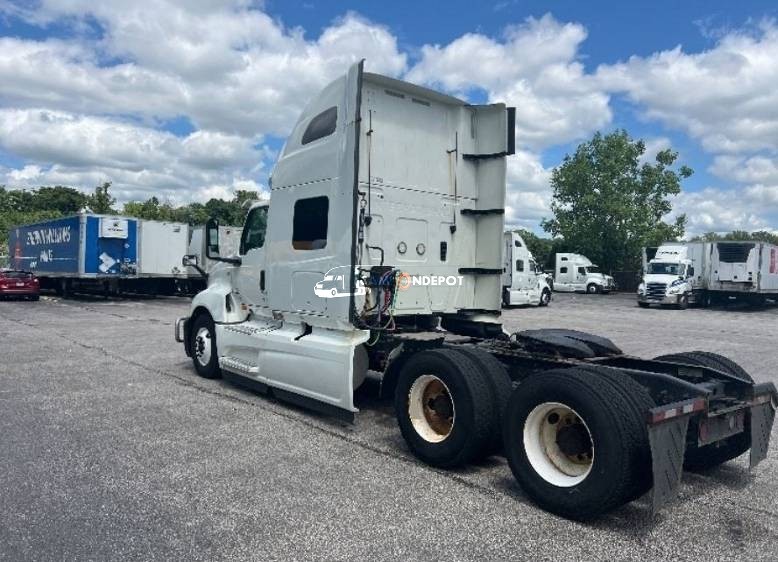 Truck Thumbnail 5
