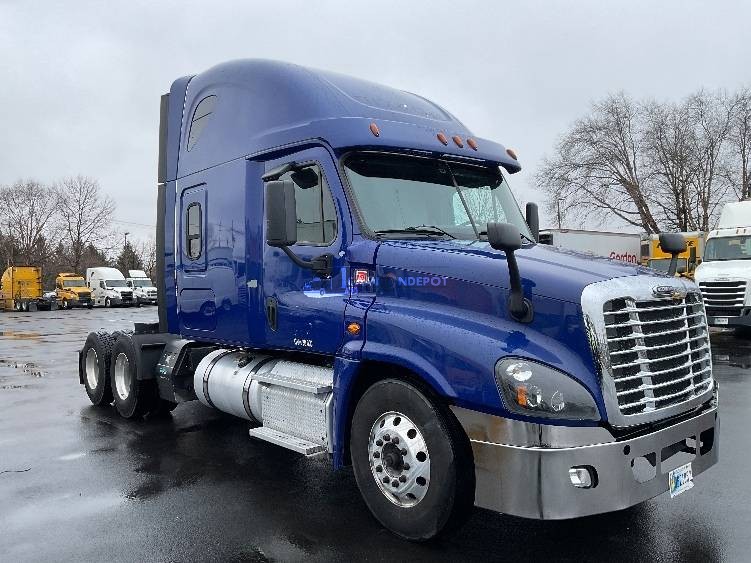 Truck Thumbnail 2