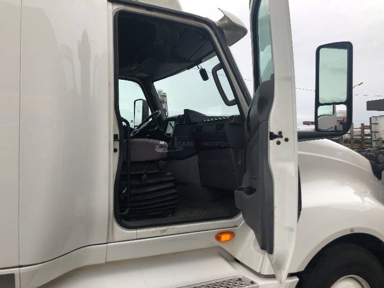 Truck Thumbnail 4