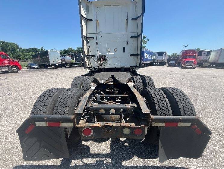 Truck Thumbnail 5
