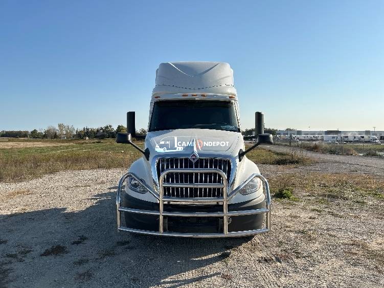 Truck Thumbnail 2