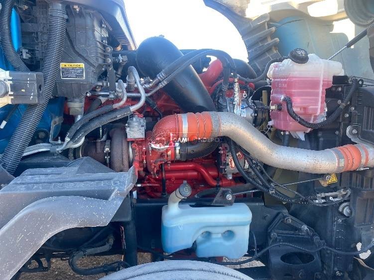 Truck Thumbnail 11