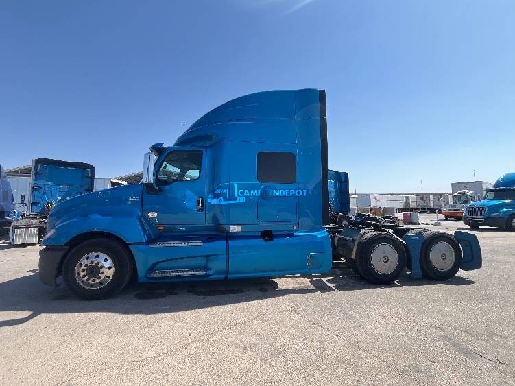 Truck Thumbnail 3