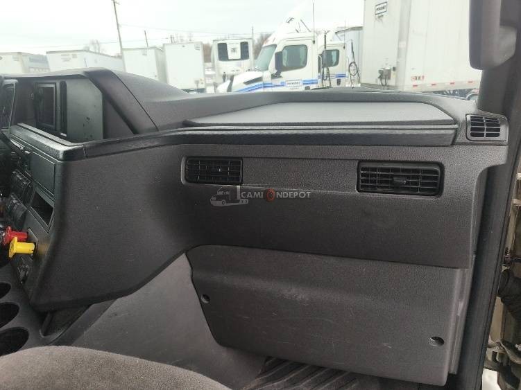 Truck Thumbnail 9