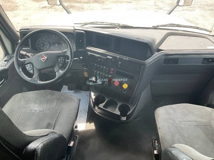 Truck Thumbnail 9
