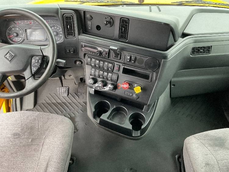 Truck Thumbnail 9