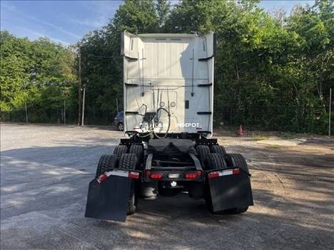 Truck Thumbnail 6