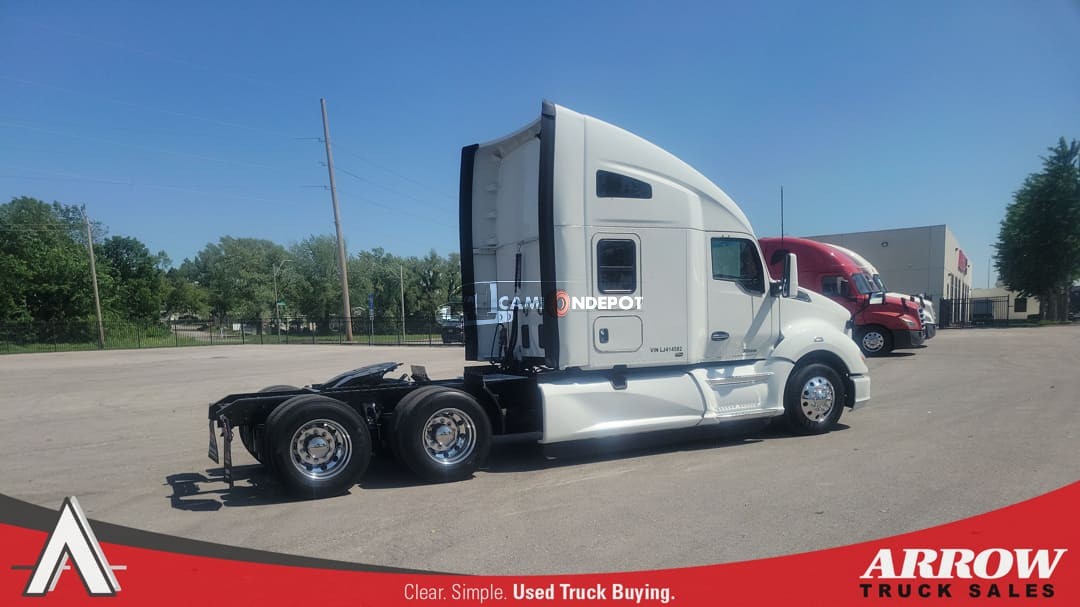 Truck Thumbnail 2