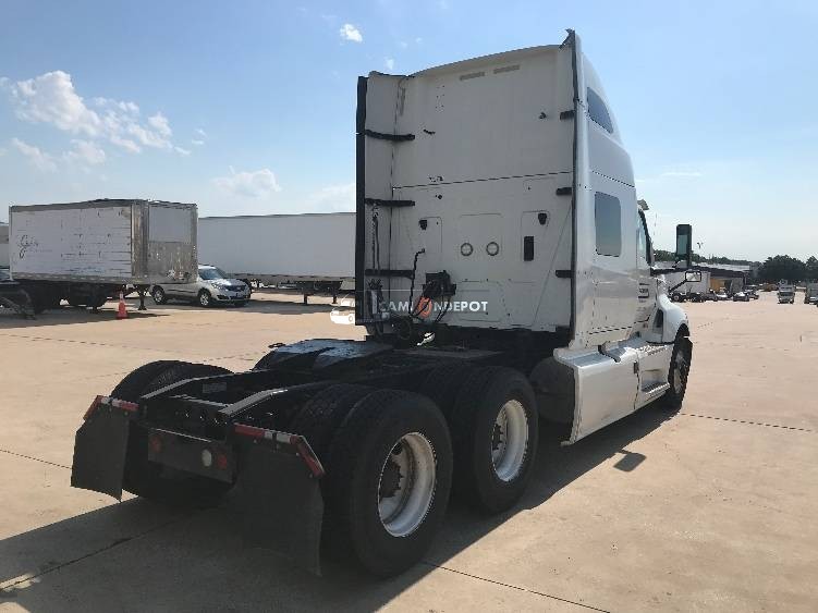 Truck Thumbnail 7