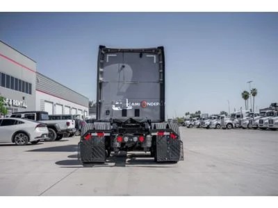 Truck Thumbnail 5