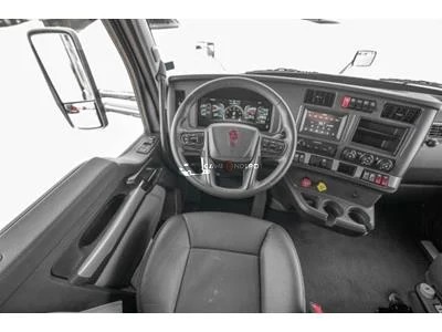 Truck Thumbnail 7