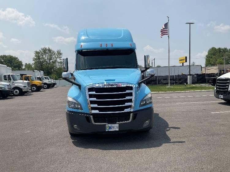 Truck Thumbnail 3