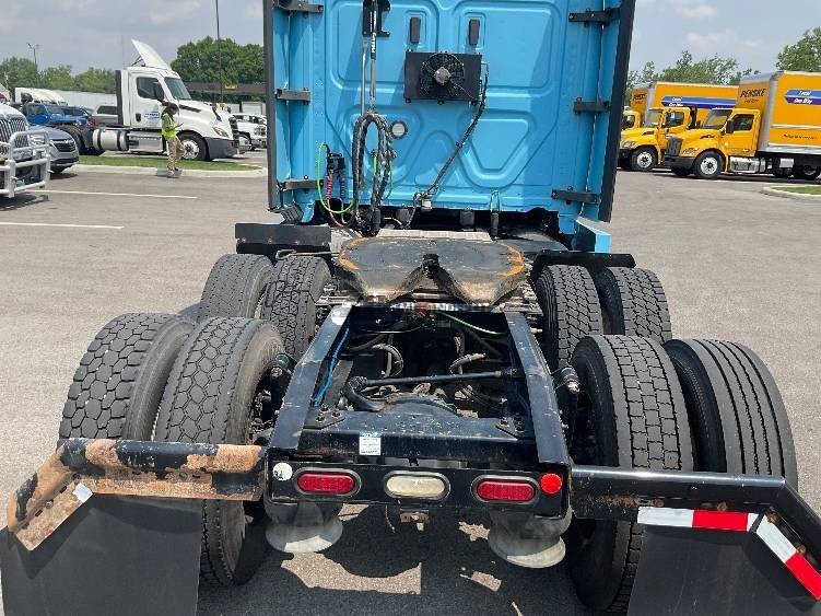 Truck Thumbnail 6