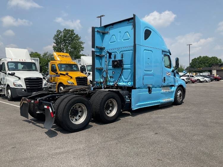 Truck Thumbnail 5