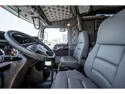 Truck Thumbnail 5