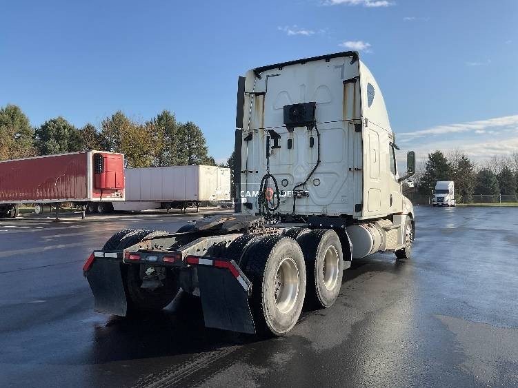 Truck Thumbnail 7