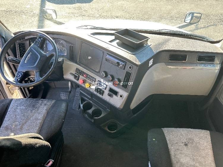 Truck Thumbnail 7