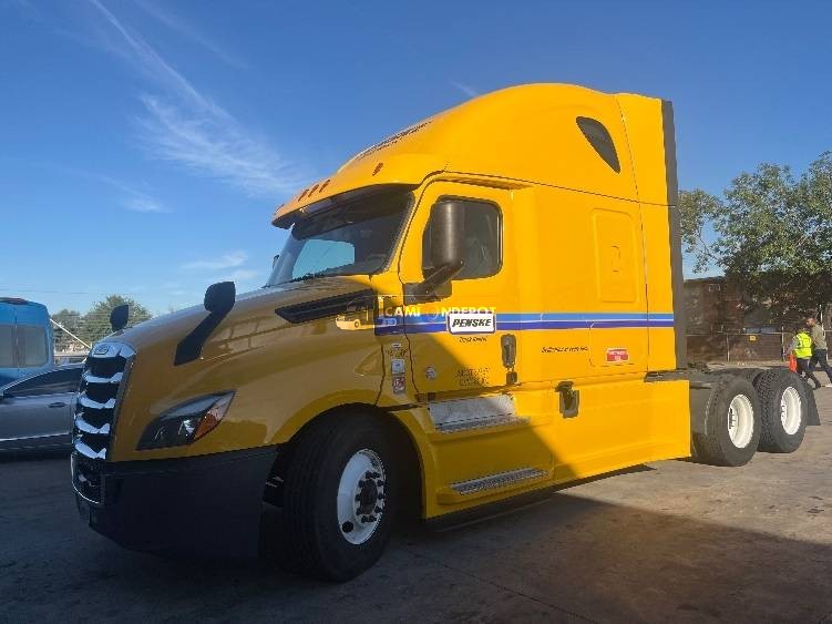 Truck Thumbnail 3