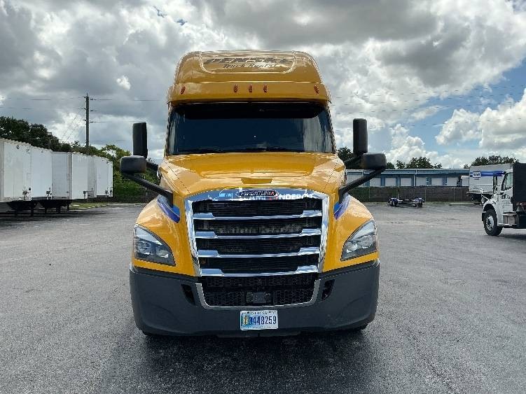 Truck Thumbnail 2
