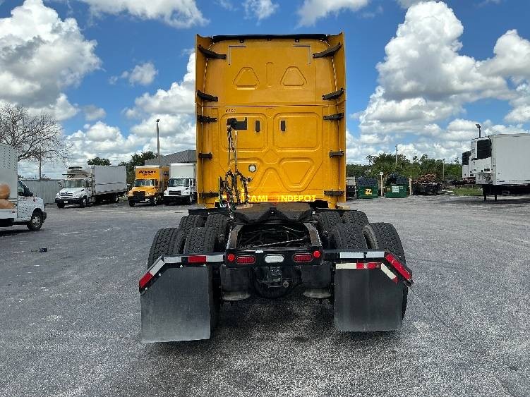 Truck Thumbnail 4