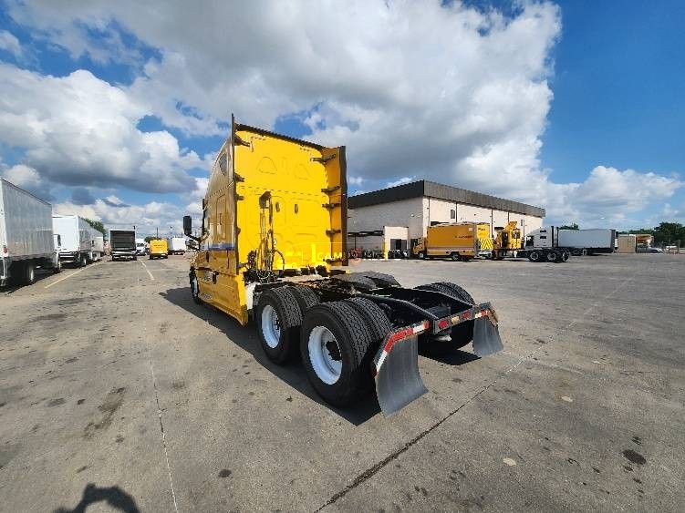 Truck Thumbnail 5