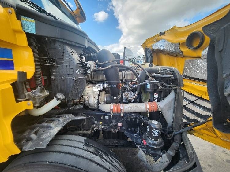 Truck Thumbnail 14