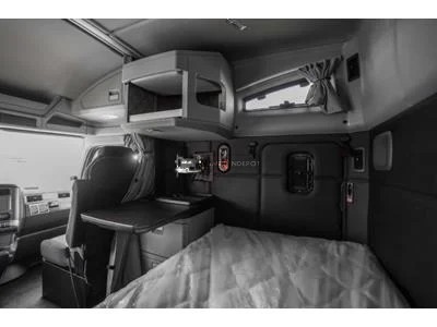 Truck Thumbnail 7