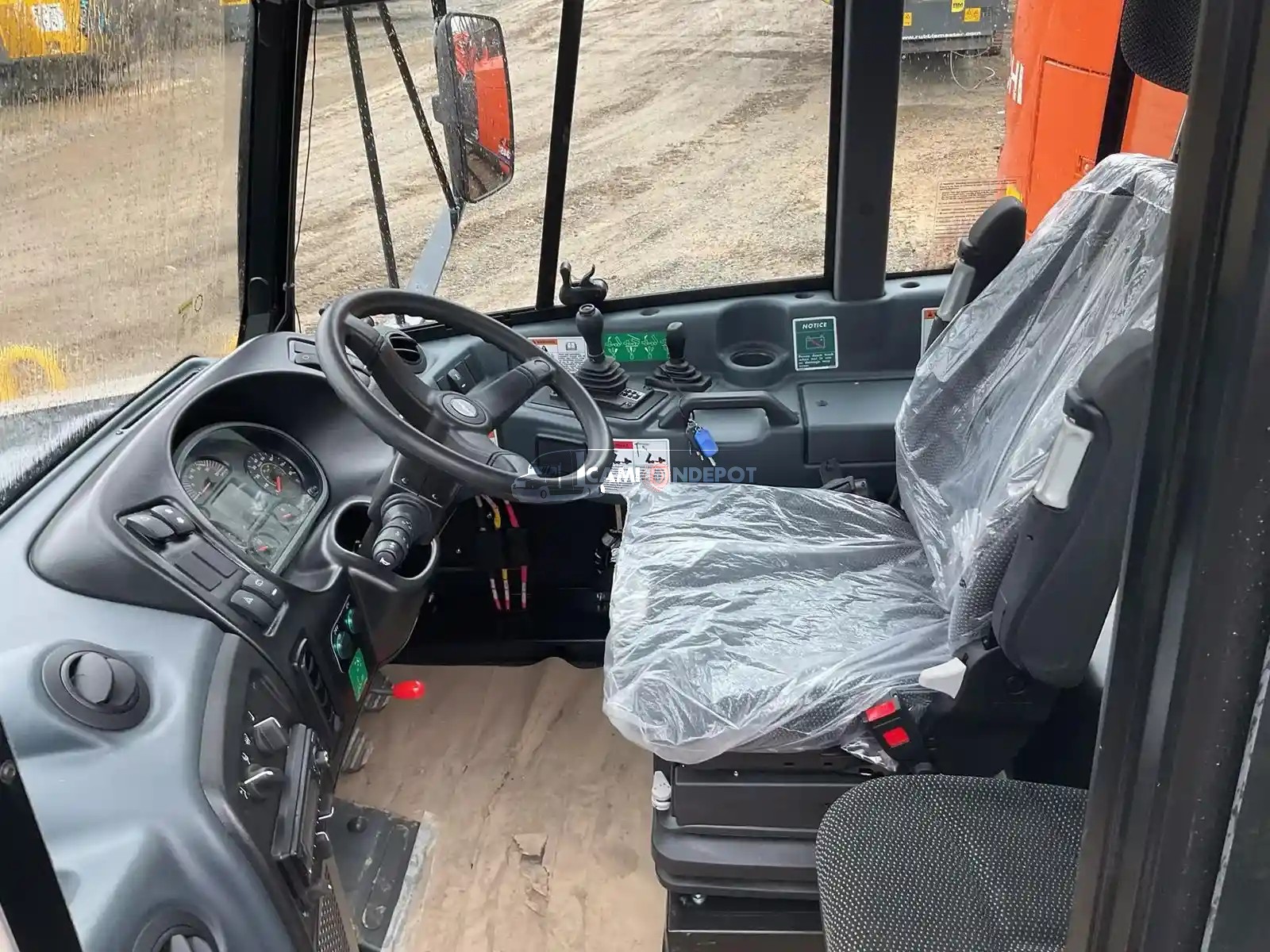 Truck Thumbnail 3
