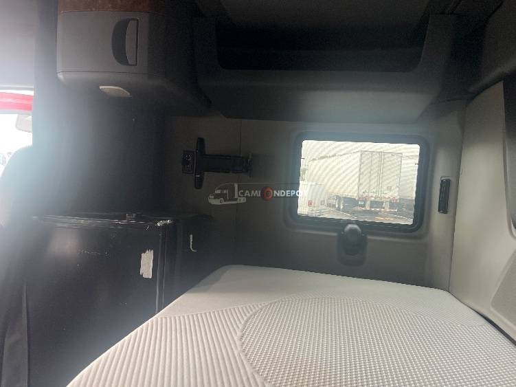 Truck Thumbnail 11