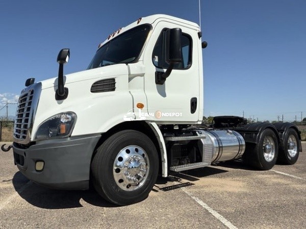 Truck Thumbnail 2