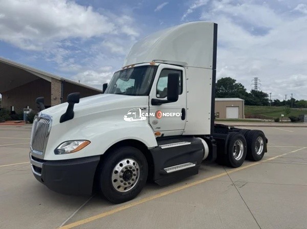 Truck Thumbnail 2