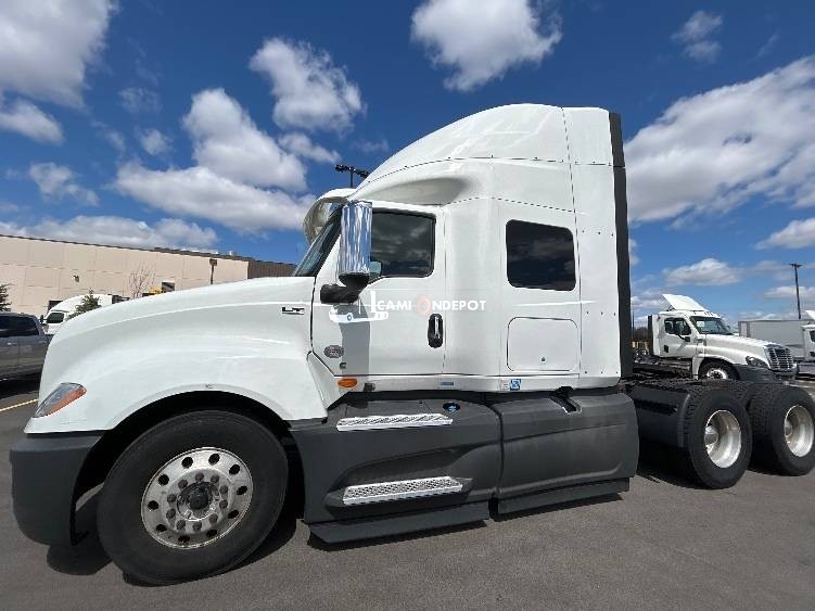 Truck Thumbnail 3