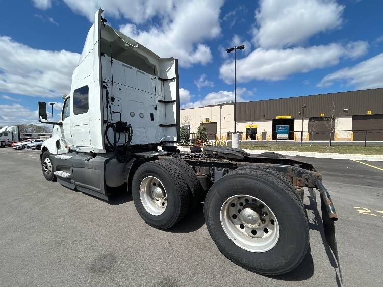 Truck Thumbnail 5