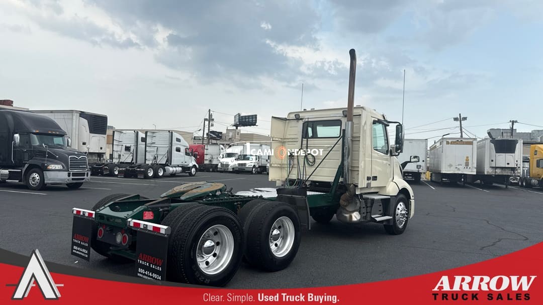 Truck Thumbnail 2
