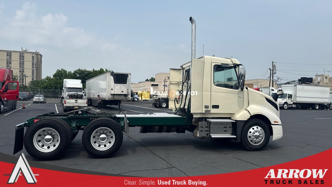Truck Thumbnail 2