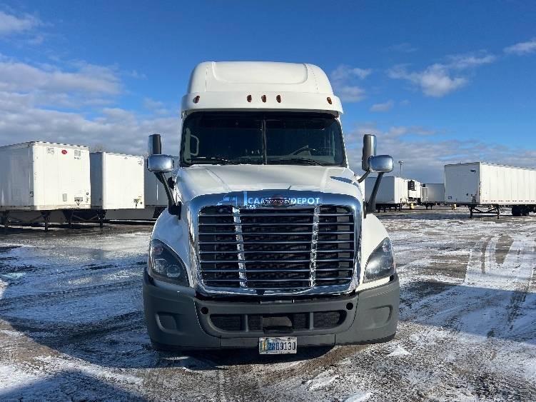 Truck Thumbnail 2