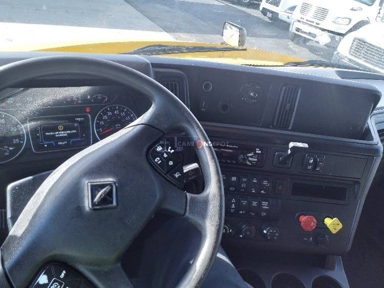Truck Thumbnail 6