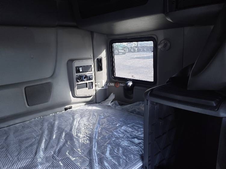 Truck Thumbnail 10