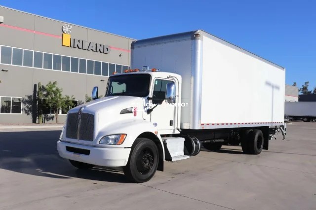Truck Thumbnail 3