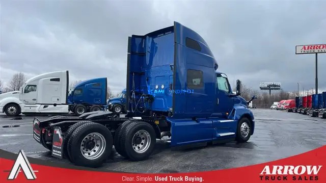 Truck Thumbnail 2