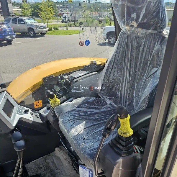 Truck Thumbnail 4