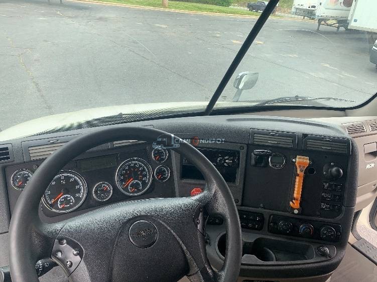 Truck Thumbnail 8