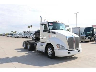 Truck Thumbnail 3