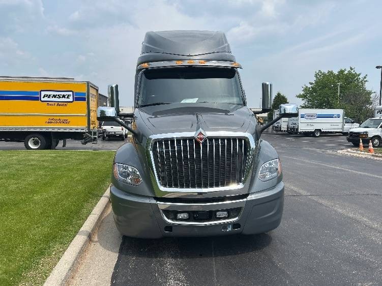 Truck Thumbnail 2